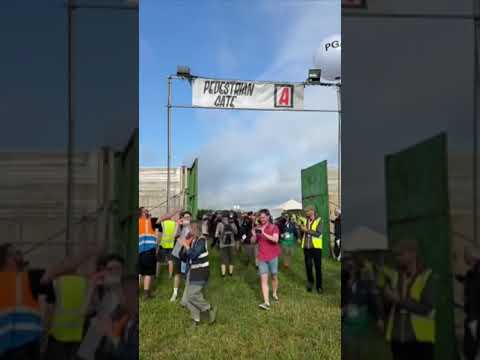 #Glastonbury #festival opens its doors to the public