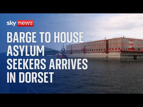 Barge to house asylum seekers arrives in Dorset