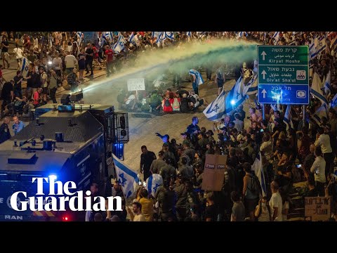 Protests in Israel as government votes to reduce power of the courts