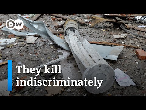 Why cluster bombs are banned in 120 countries – but not in the US, Russia and Ukraine | DW News