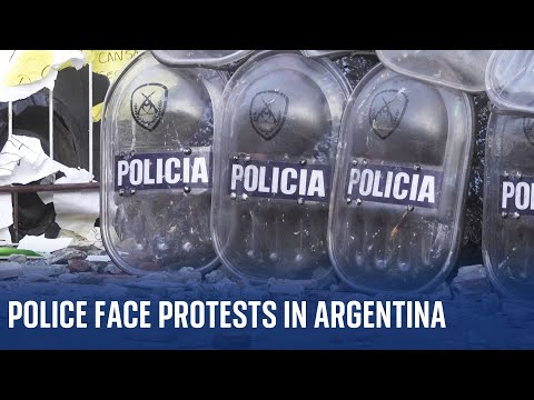 Argentina: Protesters throw bricks at police, after death of 11-year-old from street crime