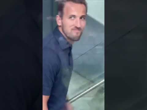 Kane arrives in Germany for Munich move
