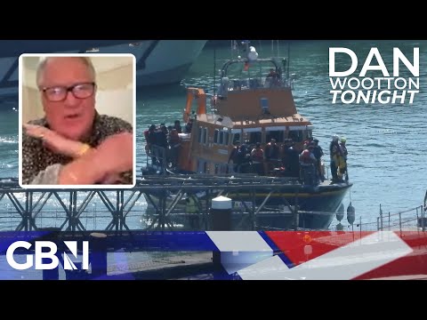 Jim Davidson blames migrant crisis on charities welcoming asylum seekers to Britain