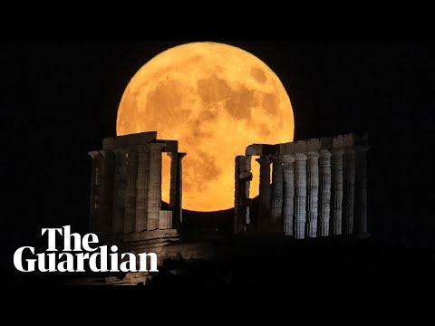 Sturgeon supermoon illuminates skies across the globe