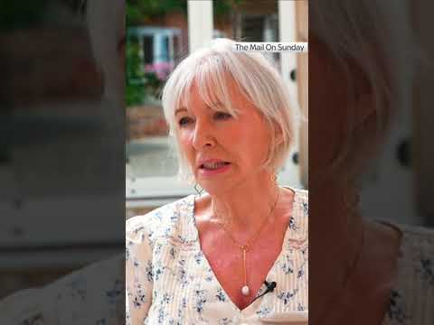 Nadine Dorries launches attack on PM