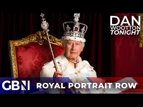 ‘Hang the portrait in all schools!’ | Royal portrait row with the SNP