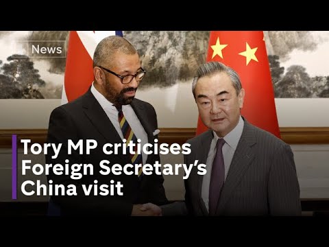 Foreign Minister defends first visit to China in five years