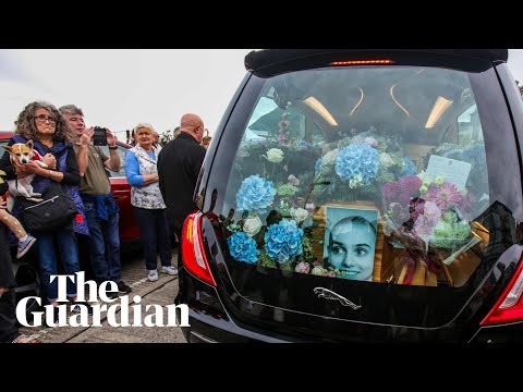 ‘Love Sinéad O’Connor for ever’: thousands gather in Ireland for singer’s funeral