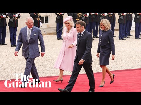 King Charles and Queen Camilla enter presidential palace with French president Macron