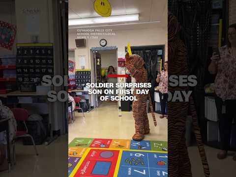 Soldier surprises son on first day of school