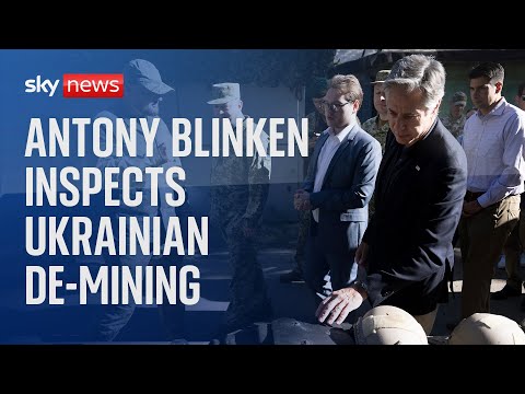 US Secretary of State shown the Ukrainian Military’s de-mining efforts