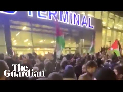Mob storms Russian airport in search of passengers from Israel