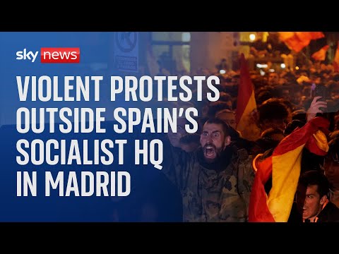 Thousands protest Spain’s Socialist Party’s Catalan deal, for second night