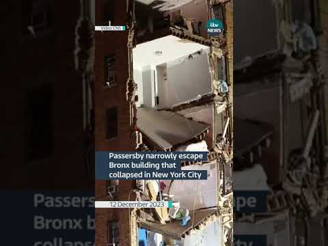 Passersby narrowly escape collapsing building in the Bronx, New York City #itvnews