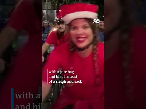 Rio’s hipster Santa on a bike | DW News