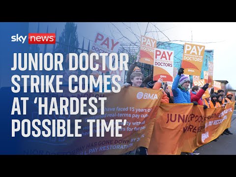 Junior doctors brand government ‘irrational’ – as ministers say ‘door is open’ for talks