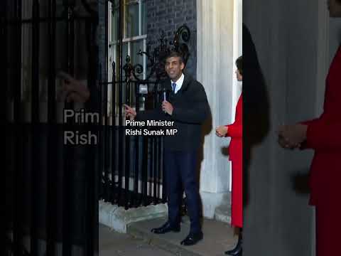 Rishi Sunak lights up Downing Street as he switches on Christmas lights