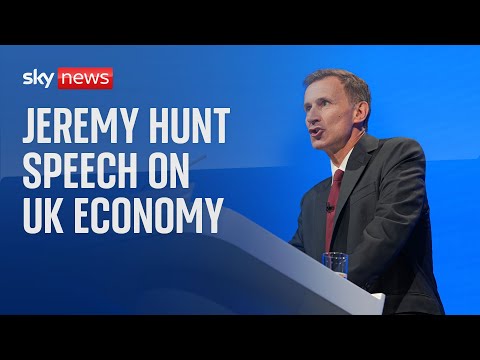 Chancellor Jeremy Hunt delivers a speech at the Resolution Foundation conference