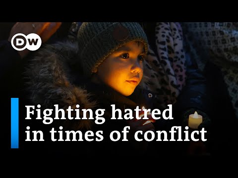 How some people are working against antisemitism and Islamophobia | DW News