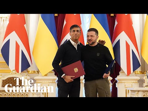 Sunak says support for Ukraine will not ‘waver’ as he announces £2.5bn military aid