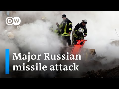 Russian missiles kill dozens and injure more than hundred Ukrainians | DW News