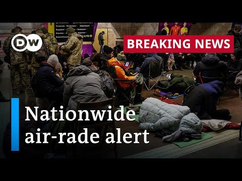 Russia launches ‘massive missile attack’ on Ukraine | DW News