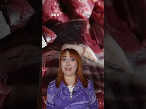 Residents have been left “baffled and annoyed” at the mysterious piles of meat. #Shorts #Stockport