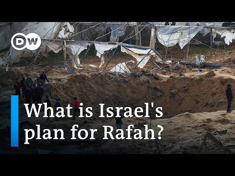 Israel frees 2 hostages, kills dozens of civilians in strikes on Rafah | DW News