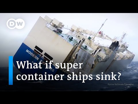 Mega container ships — what if they threaten to sink? How can this be prevented? | DW News