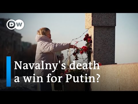 Hundreds arrested in Russia over impromptu Navalny memorials | DW News