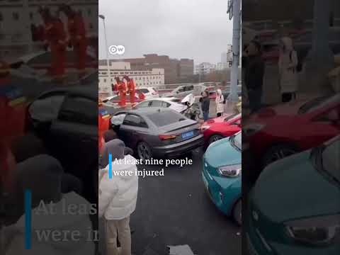 Freezing temperatures lead to massive collision in China | DW News
