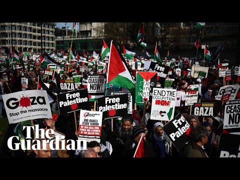 Tens of thousands of people march through London calling for Gaza ceasefire