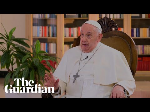 Pope says Ukraine should ‘raise white flag’ and end war with Russia