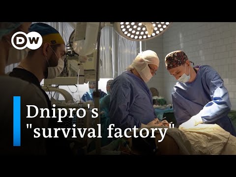 Dnipro’s “survival factory” – an endless conveyor belt of new patients | DW News