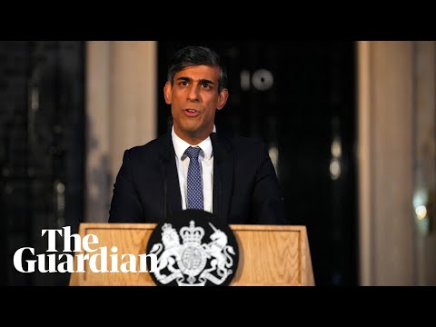 Extremists trying to tear us apart, says Rishi Sunak in impromptu speech
