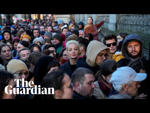 Thousands join worldwide protests abroad as Russians vote in election