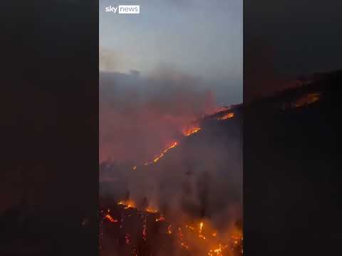 Wildfire spreads throughout national park