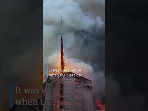 Copenhagen’s historic stock exchange building in flames | DW News