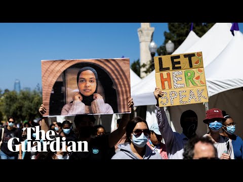 ‘Let her speak’: Students protest after USC cancels Muslim valedictorian’s speech