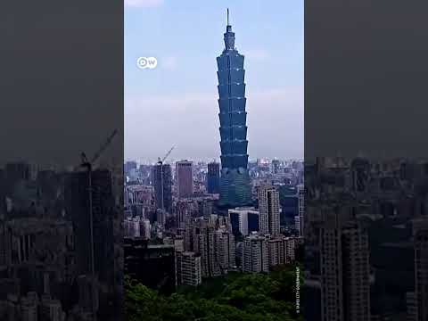 Earthquake of magnitude 7.2 shakes Taiwan | DW News