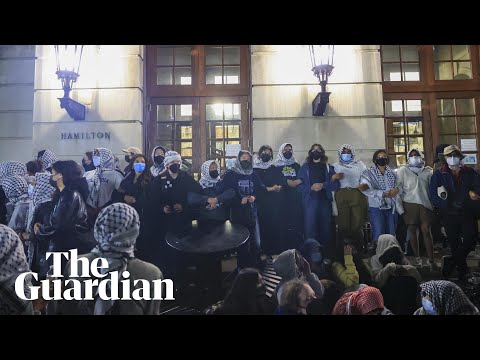 Pro-Palestinian protesters barricade Columbia University building