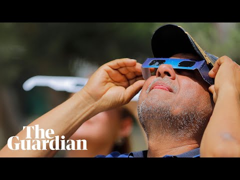 Total solar eclipse to sweep across Mexico, US and Canada – watch live
