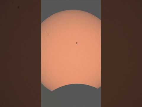 First sights of the solar eclipse