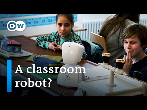 How a robot brings the classroom to kids at home | Focus on Europe