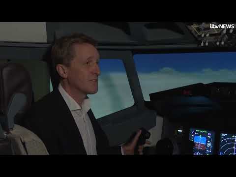 How does air turbulence work? Aviation expert explains issues faced by Flight SQ321 | ITV News