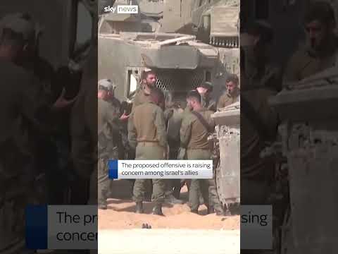 Israeli tanks gather at Gaza’s southern border
