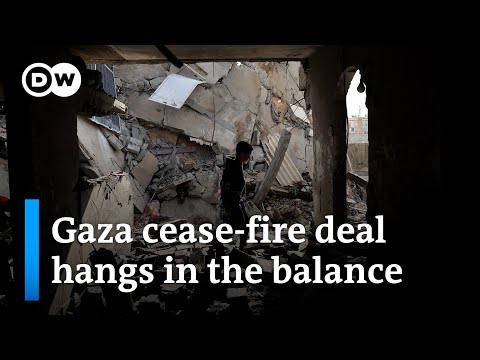 Israeli forces take control of the Rafah border crossing as cease-fire efforts continue | DW News