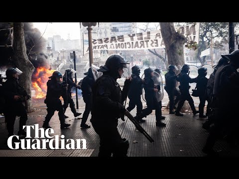 Protesters clash with police outside Argentina Congress as Milei reform bill goes to senate