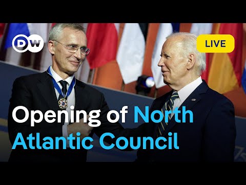 Live: US President Biden and NATO’s Stoltenberg speak at North Atlantic Council | DW News