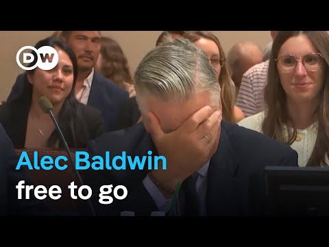 Judge dismisses ‘Rust’ manslaughter case against Alec Baldwin | DW News